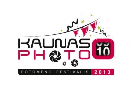 Dešimtojo fotomeno festivalio KAUNAS PHOTO plakatas